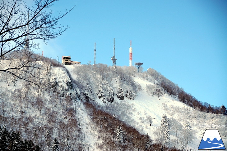 サッポロテイネ -11℃！空に舞い上がる粉雪。